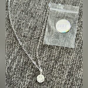 EVRY JEWELS SMILE NECKLACE NWT